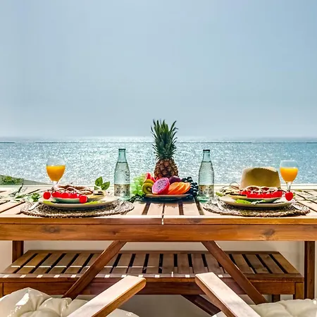 Beautiful Sea View Apartament *